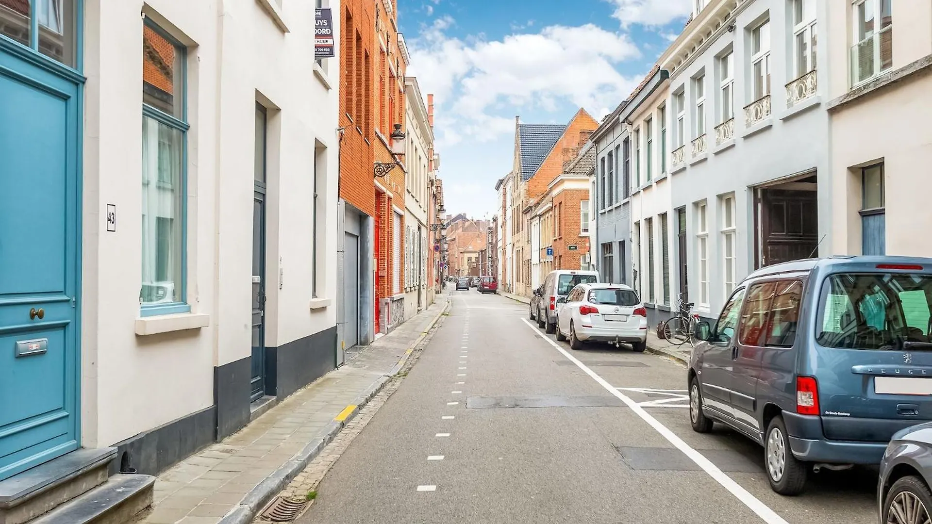 Hébergement de vacances Town House With View Over The 3 Towers Of Bruges, Cleaning Included