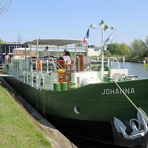 Barge Johanna Couette-café